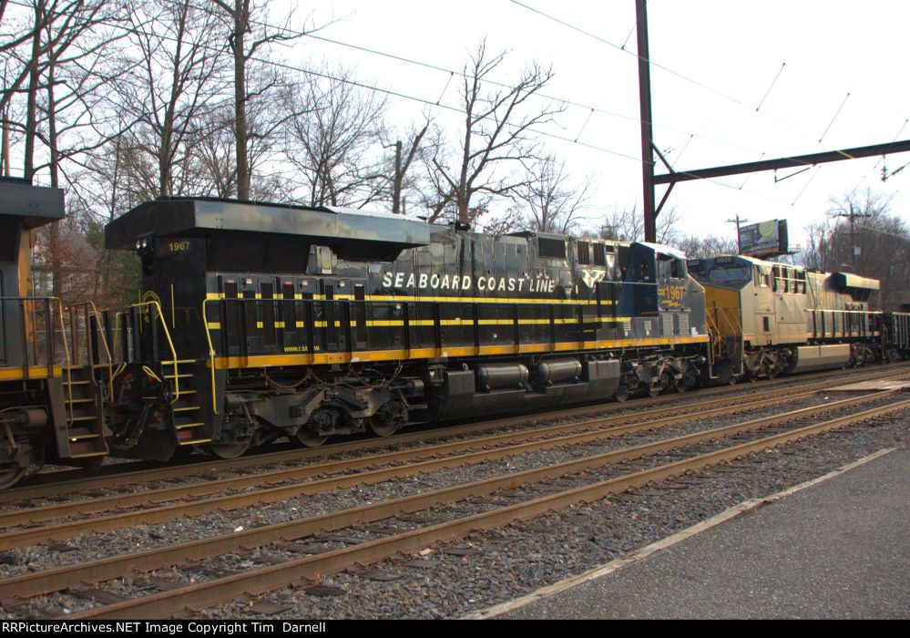 CSX 1967 on M404